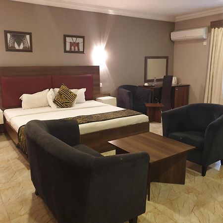 Visa Karena Hotels Port Harcourt Buitenkant foto