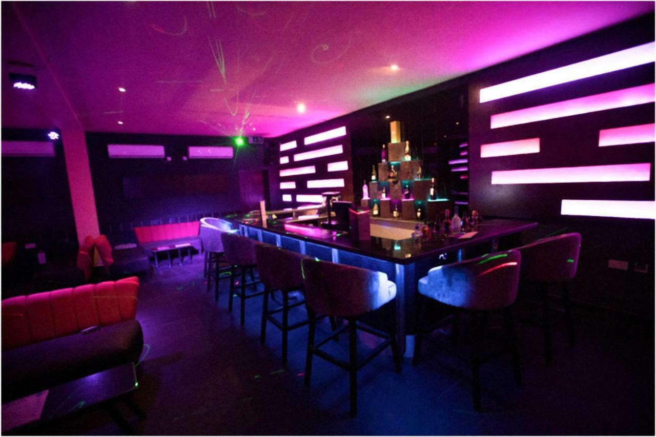 Visa Karena Hotels Port Harcourt Buitenkant foto