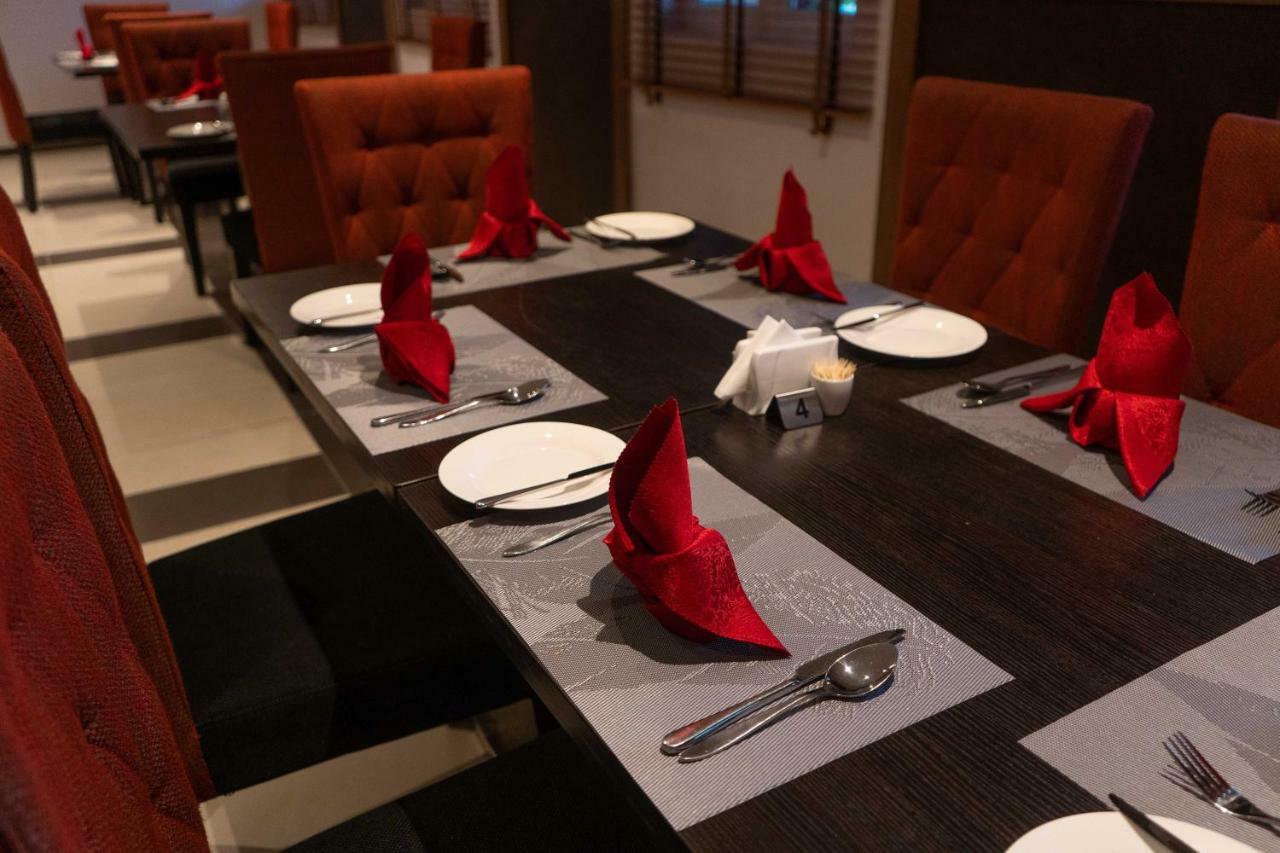 Visa Karena Hotels Port Harcourt Buitenkant foto