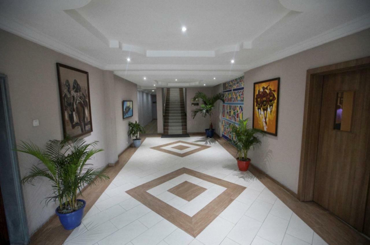 Visa Karena Hotels Port Harcourt Buitenkant foto